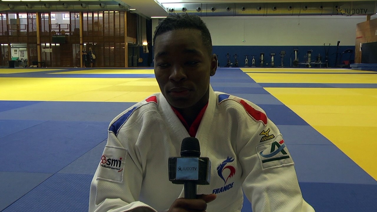 AUDREY TCHEUMEO / FAST AND CURIOUS