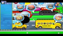 Coches y coches de dibujos animados sobre un camión de bomberos ambulancia máquina máquina de revelado mul