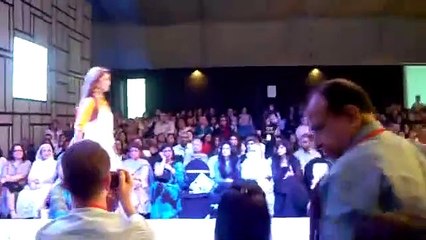 Mathira Slipped On Ramp During Kat Walk