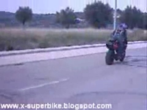 Honda CBR 600 Stunt Show