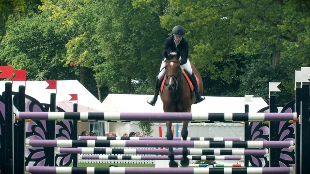 GRAND NATIONAL : LE MAG - CSO n°9 à Compiegne