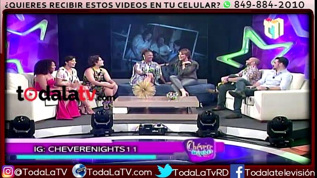 Todo el elenco de todas las mujeres son iguales en-Chévere Nights-Video