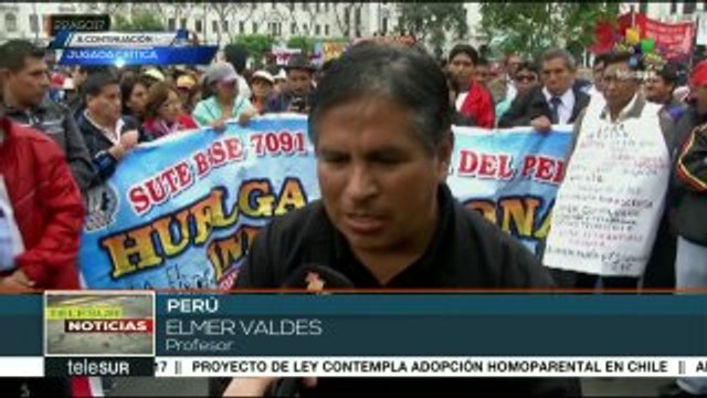 Maestros peruanos anuncian la radicalización de sus protestas