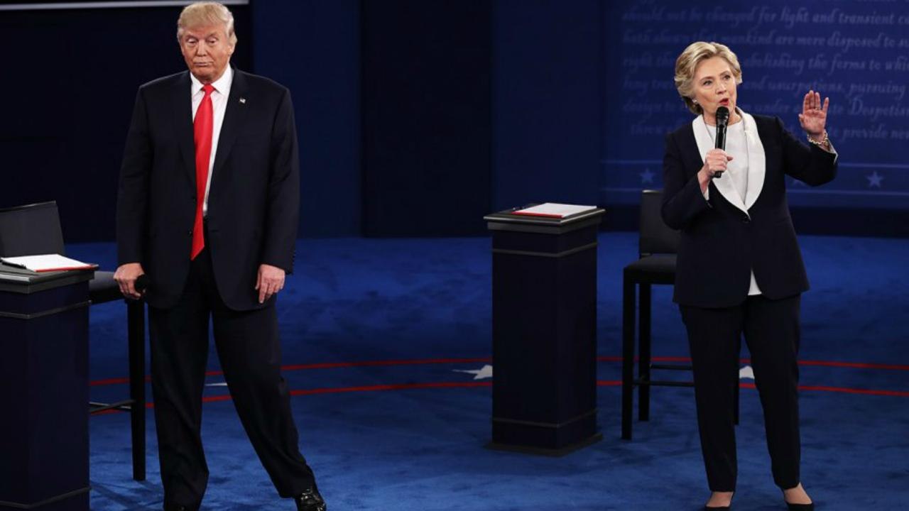 Hillary Clinton Writes That Trump Made Her Skin Crawl in Upcoming Election Book | THR News