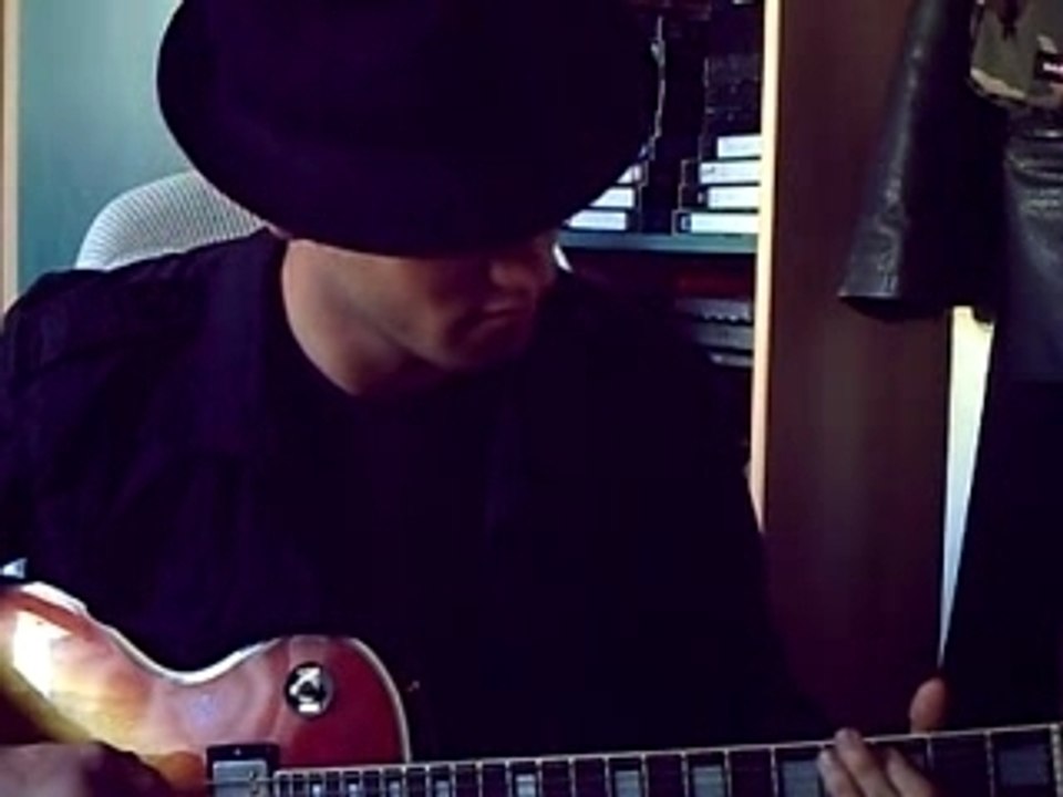 ME SINGING!!!