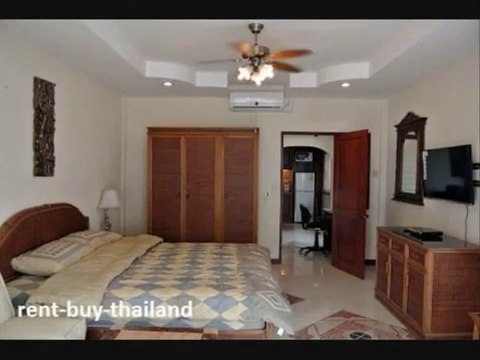 Low rent holiday rentals, Jomtien Pattaya - Corner Penthouse Thailand