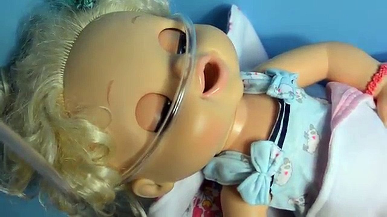 Baby Alive Molly Sick! Baby Alive Molly Throws Up! Hospital Series Part 1