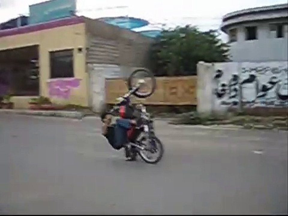 wasoo on wheelie - YouTube