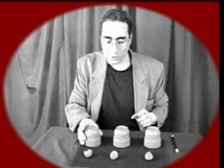 ROUTINE AVEC DES GOBELETS