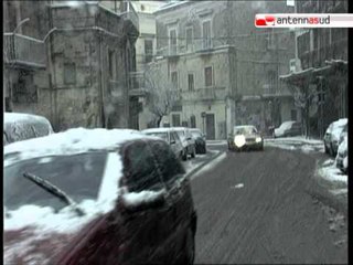 TG 10.12.12 Vento e temperature polari schiaffeggiano il centro sud