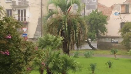 Abhazya'da Yağışlar Hayatı Felç Etti