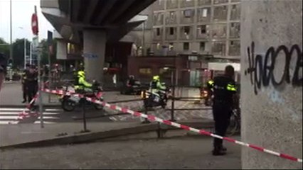 Pays-Bas: une camionnette retrouvée avec des bonbonnes de gaz