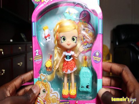 SHOPKINS SHOPPIES ,SPAGHETTI SUE ,UNBOXING, INCLUDES ,LUGGAGE TAG, SUITCASE, EXCLUSIVE ,MARIO MEATBALL ,LYN GWEENI, Toy