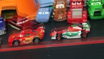 Play Doh Pixar Cars Lightning McQueen and World Cup Grand Prix Racers in Radiator Springs