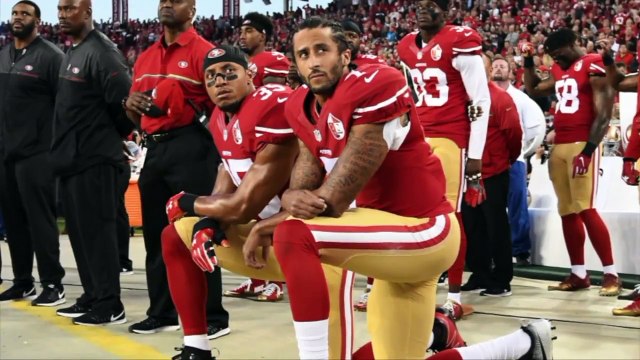 Kaepernick's Supporters Rally Outside NFL Headquarters in NYC