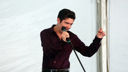 Moses Snow sings 'Ain't That Loving You Baby' Elvis Week 2017