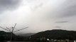 Norvège : Une foudre frappe la terrasse d'un homme filmant les éclairs !