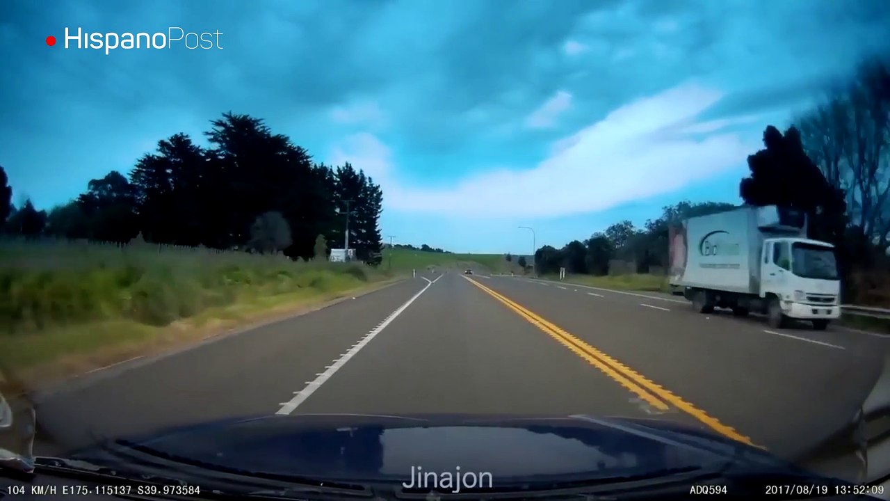 Un imprudente estuvo a punto de ocasionar un grave accidente