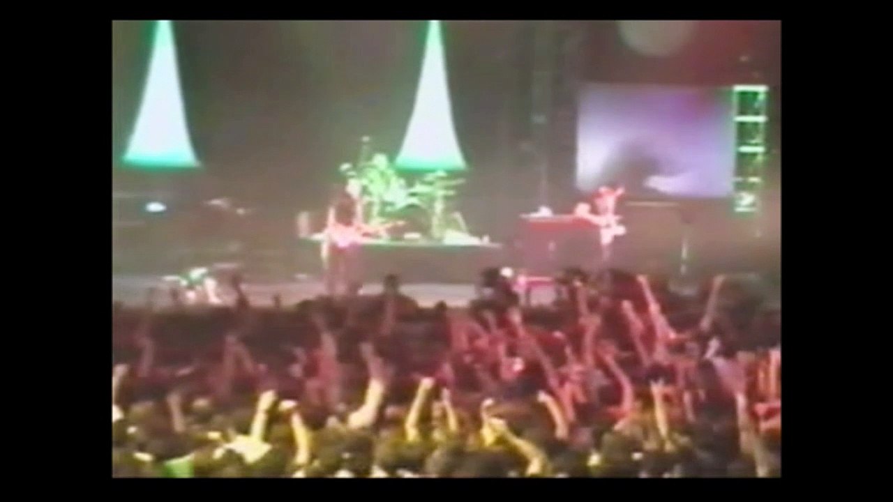 Muse - Hyper Music, Paris Zenith, 10/29/2001