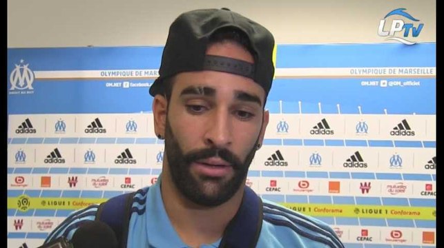 Adil Rami donne de ses nouvelles
