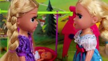 Video para Disney Princess Cinderella juguetes secuestro del niño con las muñecas de las niñas juego