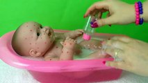 Видео с куклой Пупсик Игрушки для Девочек Играем в дочки матери Лечим Ветрянку у Доктора