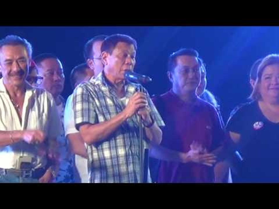 Duterte warns three 'corrupt' PNP officials to resign