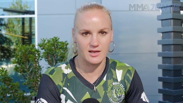Valentina Shevchenko over summer scratch, ready to claim title at UFC 215