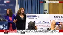 Une employé d'hôpital remporte 758,7 millions de dollars à la loterie américaine