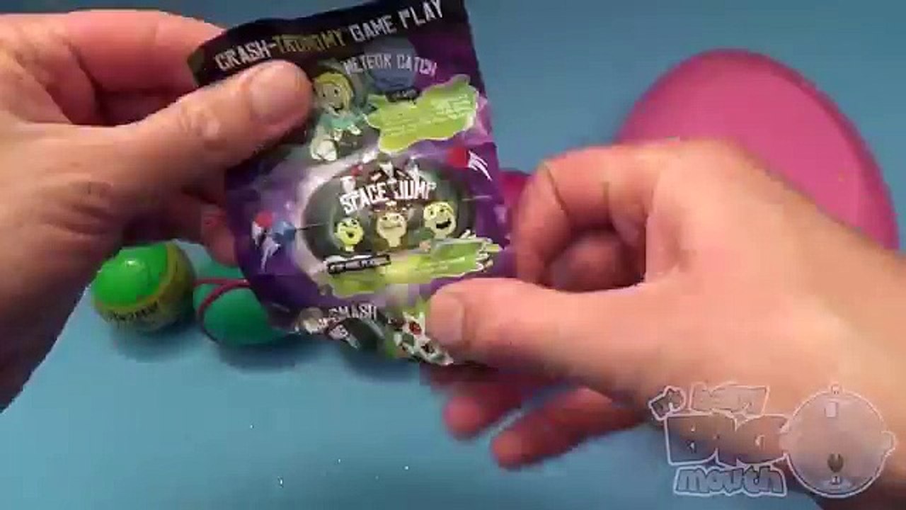 Surprise Eggs Learn Sizes from Smallest to Biggest! Opening Eggs with Toys, Candy and Fun!