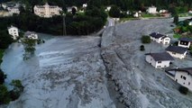 Glissement de terrain massif en Suisse vu de Drone