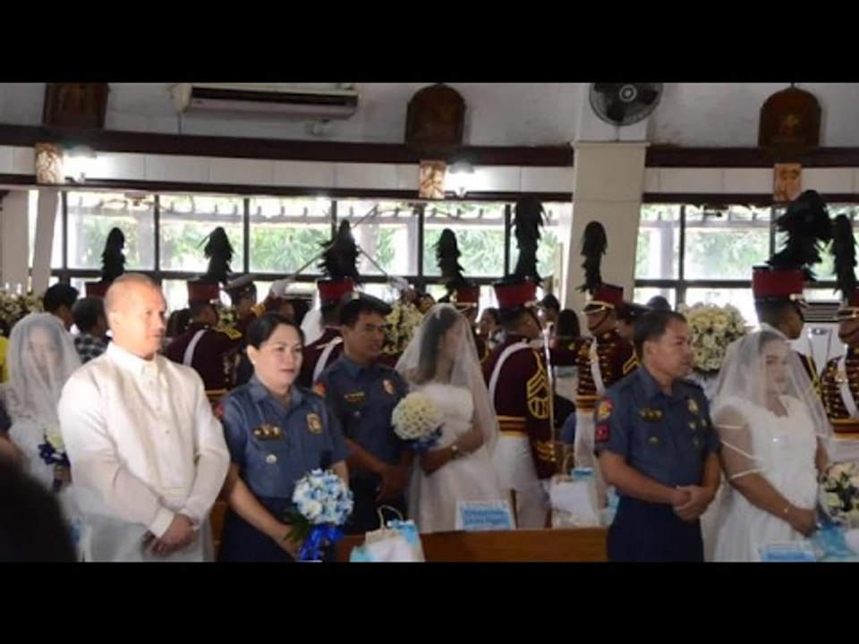 PNP hosts mass wedding on Valentine's Day