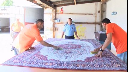Mahkumlar Halı ve Otomobil Yıkayarak Sosyal Hayata Hazırlanıyorlar