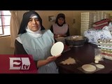 Hermanas de Ecatepec elaboran hostias que comerá el papa Francisco/ Kimberly Armengol