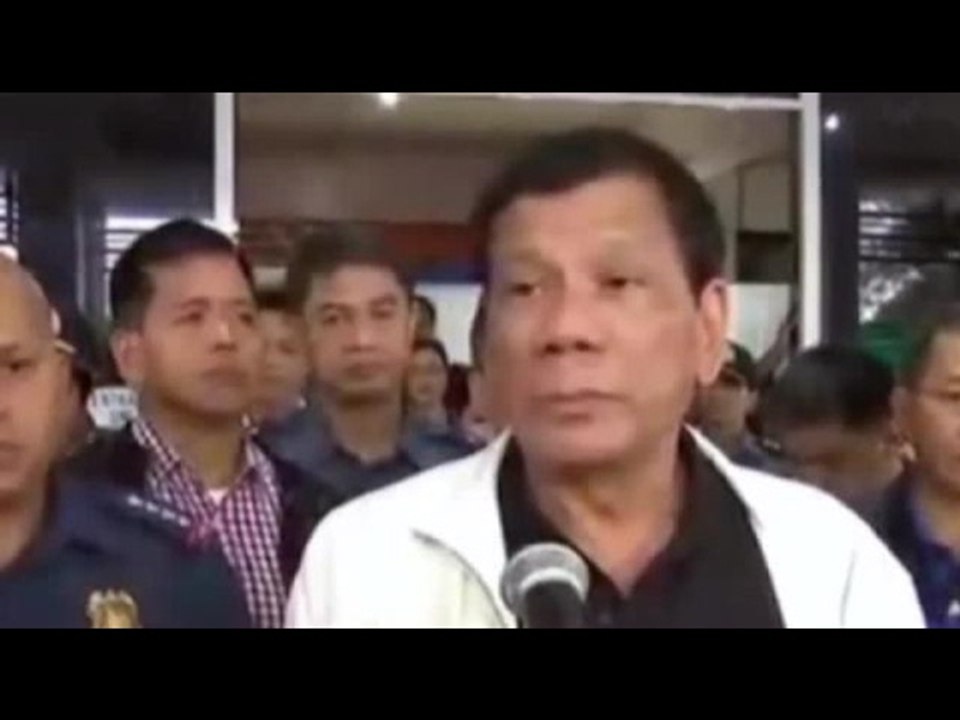 Duterte orders AFP, PNP to wage war vs NPA