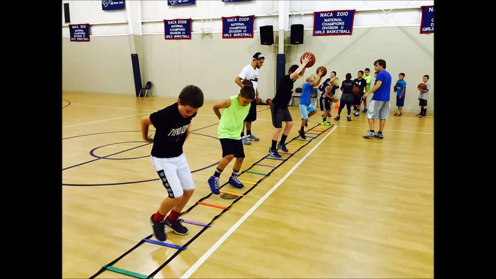 ⁣Play inspiring and passionate Basketball at Houston basketball camps