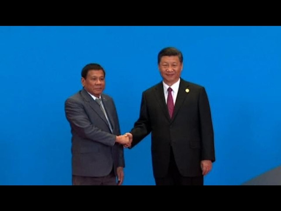 China’s Xi decries protectionism, touts Silk Road