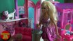 Dans le pour jouets dessins animés sur russe Barbie Tommy joue à cache-cache vie maison de rêve Barbie Dete