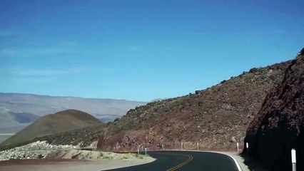 下载视频: Death Valley in the United States, see how it is one of the most dangerous roads in the world