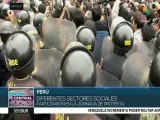 Trabajadores peruanos se movilizan contra políticas de PPK