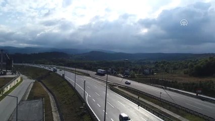 Anadolu Otoyolunda Bayram Trafiği - Bolu /