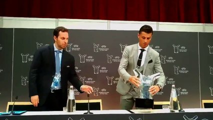 Cristiano Ronaldo - Best Moments On Close Press Conference After UEFA Awards 2017