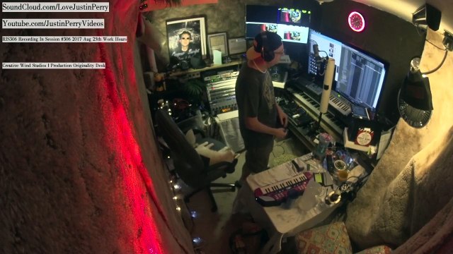 Creative Wind Studios Production Originality Desk (1324)