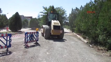 Afyonkarahisar Kapatılan Yola Alternatif Yol Açıldı