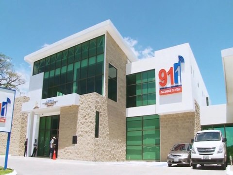 Ambulancias del 911 opacan a la Cruz Roja