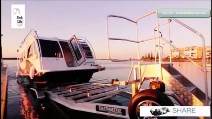 Скачать видео: Cette caravane flottante va vous en mettre plein la vue...