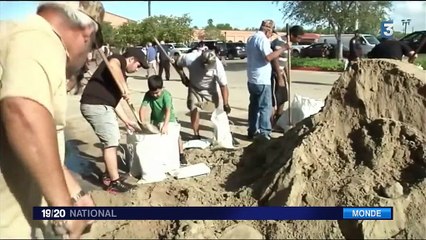 Le Texas et la Louisiane se préparent à l'arrivée de l'Ouragan Harvey