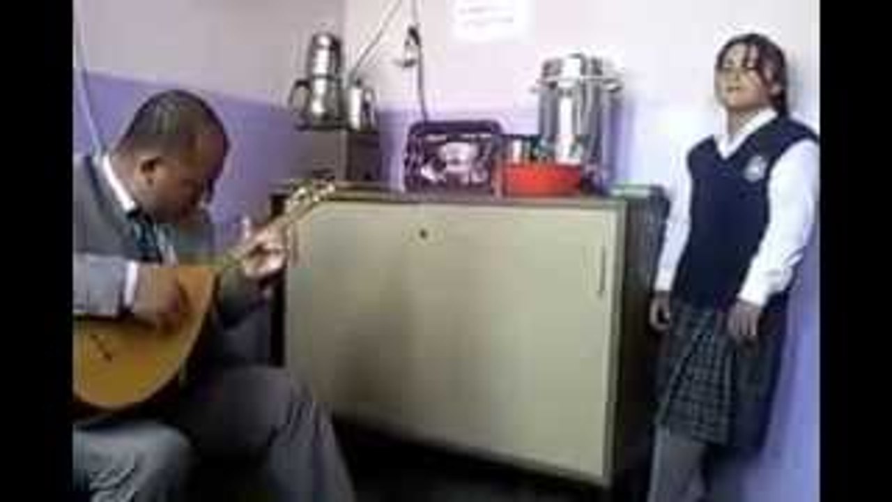 KARS SUSUZ Öğrenci Kızdan Harika Ses - Amatör Sesler