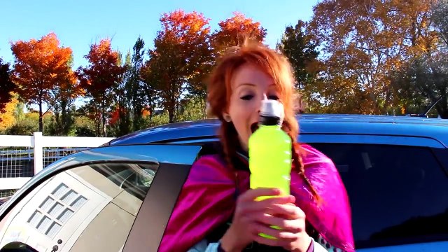 Frozen Elsa LOSES HER HEAD! w/ Spiderman Joker Anna Maleficent Snow White Spidergirl Super