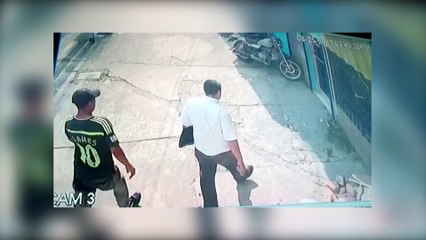 A plena luz del día roban celular en San Pedro Sula